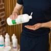 Fysioline Massage Lotion hierontaotion ammattikäyttöön.